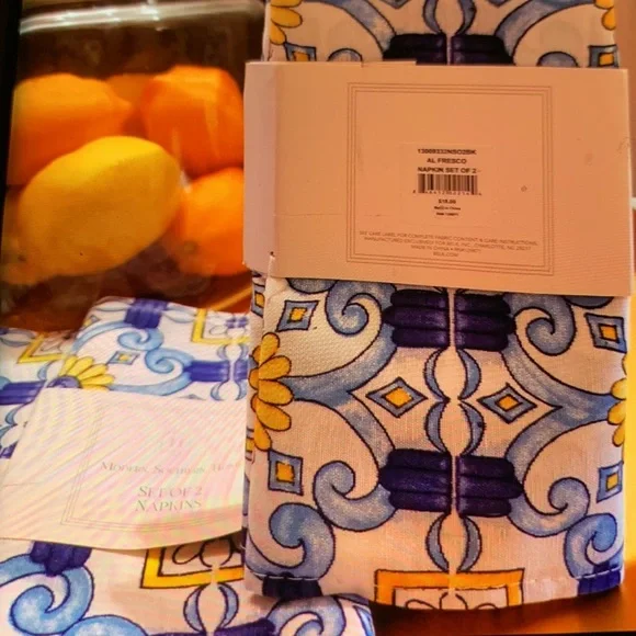 NEW ModernSouthernHome Al Fresco 4 Sets of 2 Napkins. 52% Cotton & 48% Polyester - Picture 8 of 12